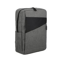 Mochila de 1 compartimento con porta laptop, organizador interior, entrada lateral de batería portátil, 1 bolsa frontal con cierre, tirantes acolchados y asa metálica superior. GRIS