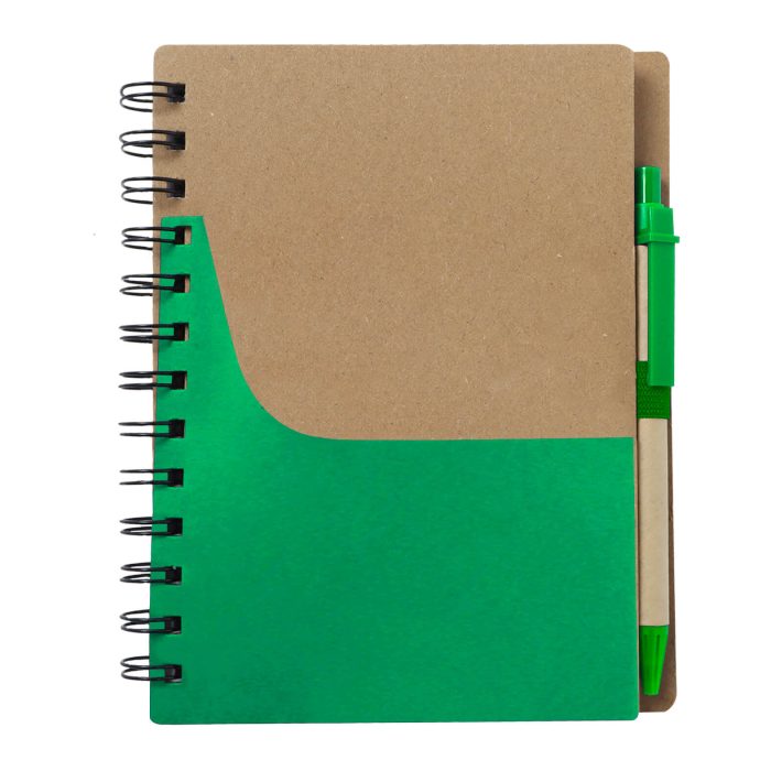 Libreta ecológica de cartón con espiral, sobre ranura porta tarjetas, pluma y 70 hojas de raya. VERDE