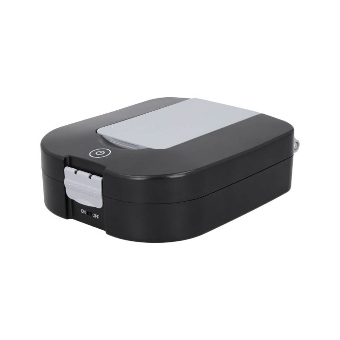 Set de herramientas en estuche de plástico con broche de seguridad, lámpara LED flexible, mecanismo touch y 3 niveles de luz, funciona con 3 baterías AA, contiene; 1 desarmador con 10 puntas intercambiables, 4 dados, 1 juego de llaves allen, 1 flexómetro, 1 cutter y 2 desarmadores de precisión. Incluye baterías. NEGRO