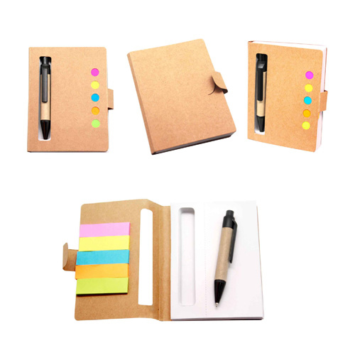 Mini libreta de papel reciclado con notas adhesivas y mini bolígrafo, con 80 hojas blancas punteadas. CARTON